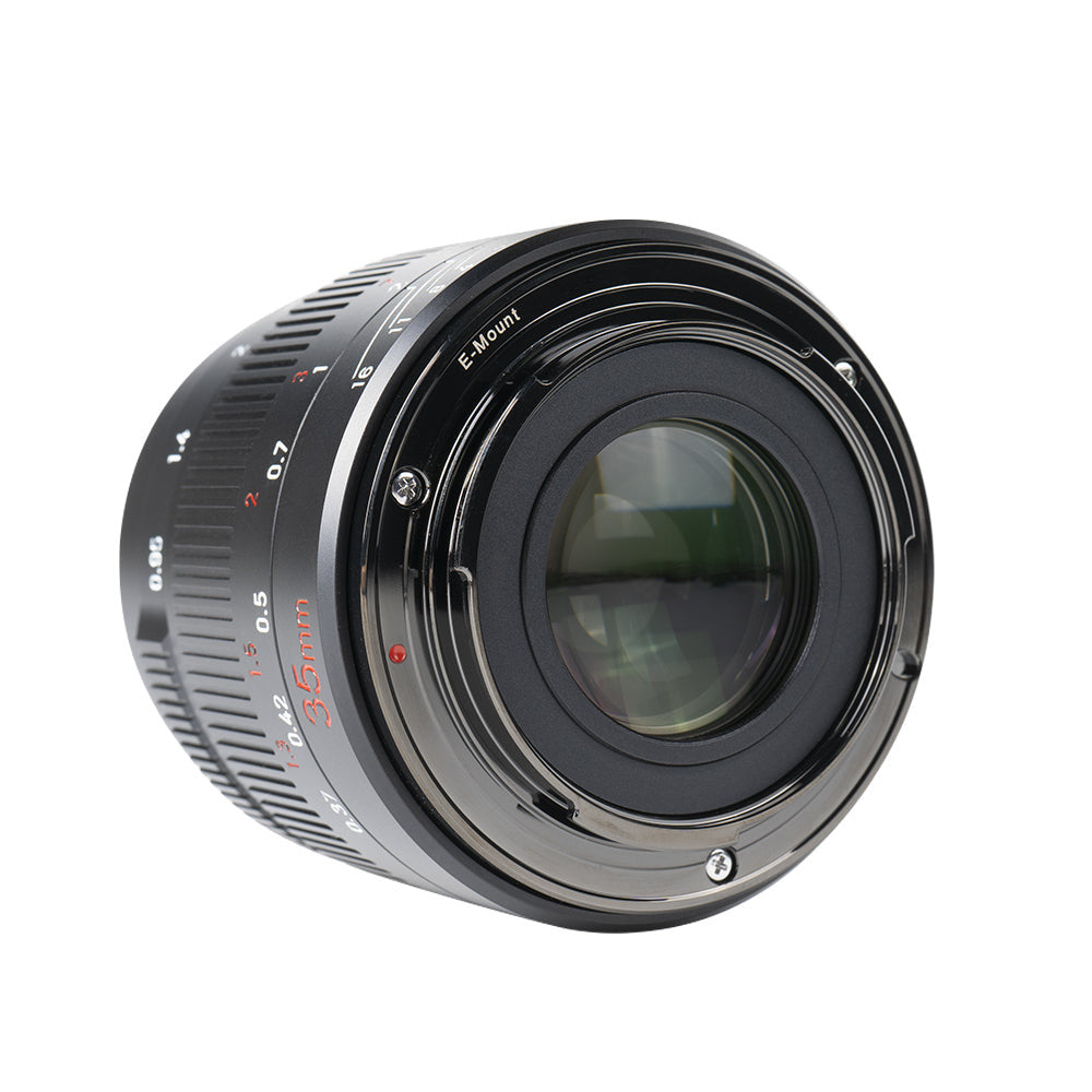35 mm f/0,95 para Sony E