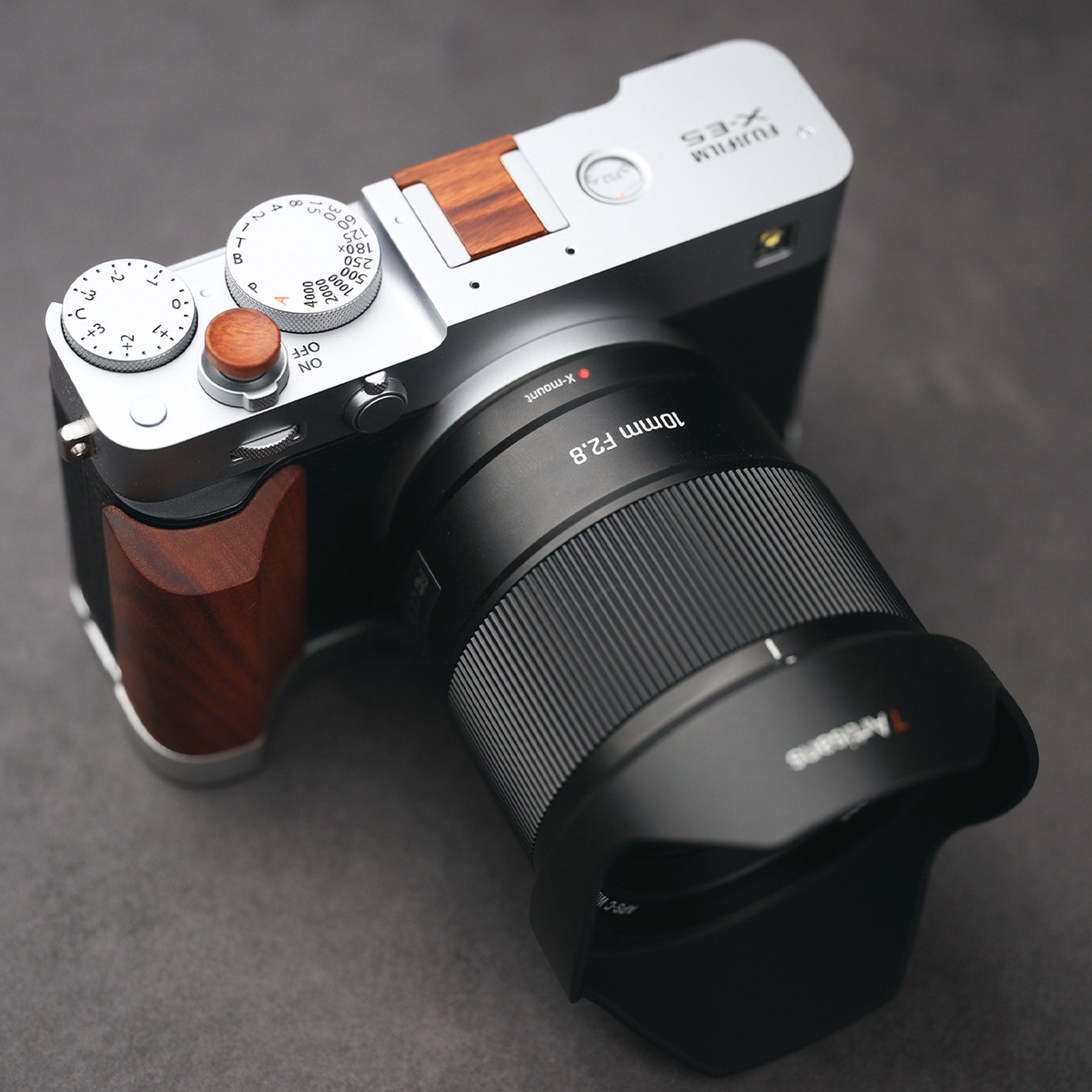 10mm f/2.8 Auto Focus APS-C