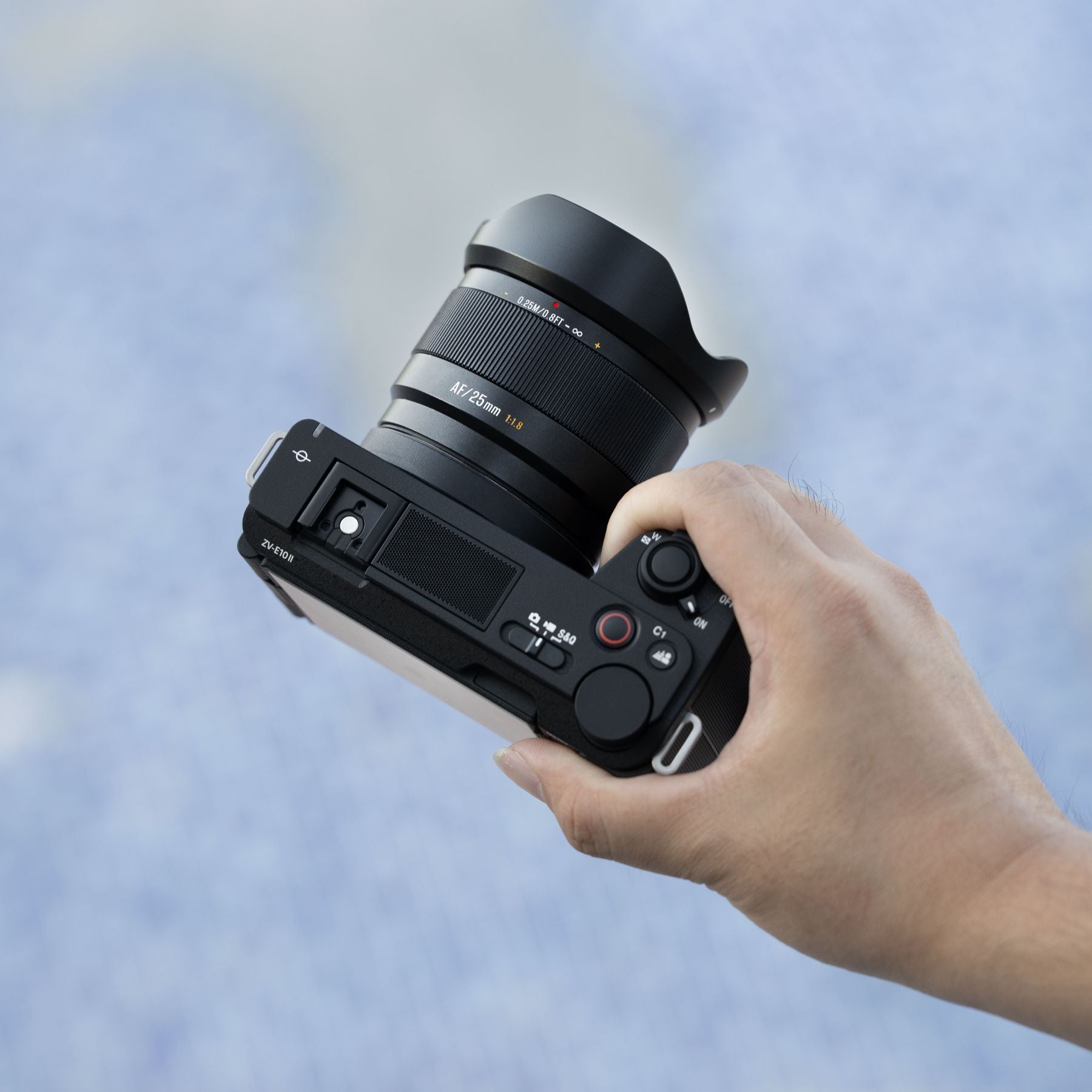 AF25mm F1.8 APS-C
